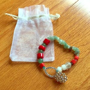 Handmade bracelet with semiprecious stones